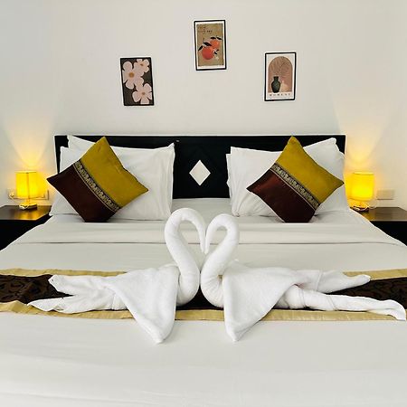 Hotel Baya Phuket Patong Ngoại thất bức ảnh