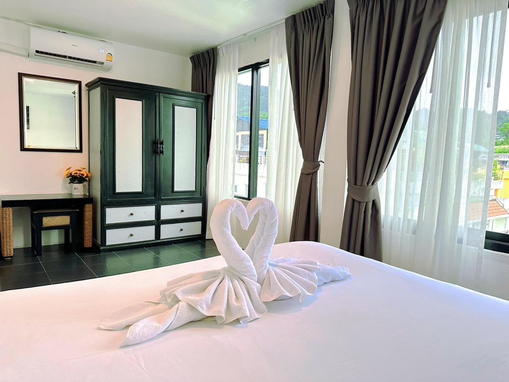 Hotel Baya Phuket Patong Phòng bức ảnh