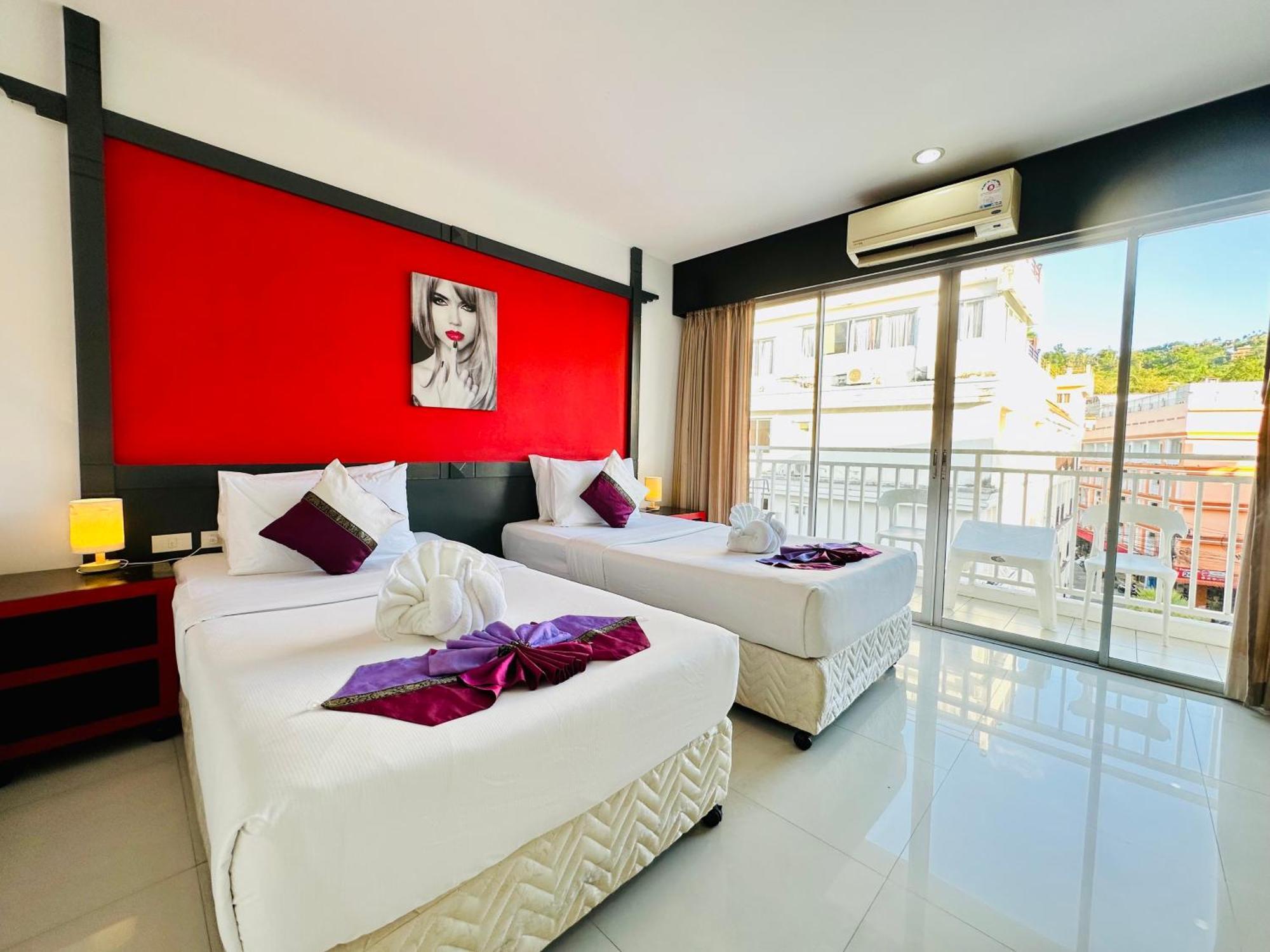 Hotel Baya Phuket Patong Ngoại thất bức ảnh